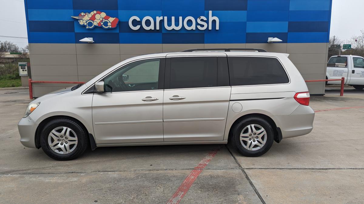 PXL 20240304 224208419